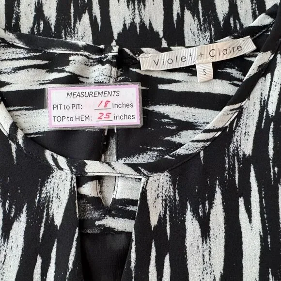 Violet & Claire Women Tank top Sz S Black White Round Neck Keyhole Sleeveless - Picture 6 of 8